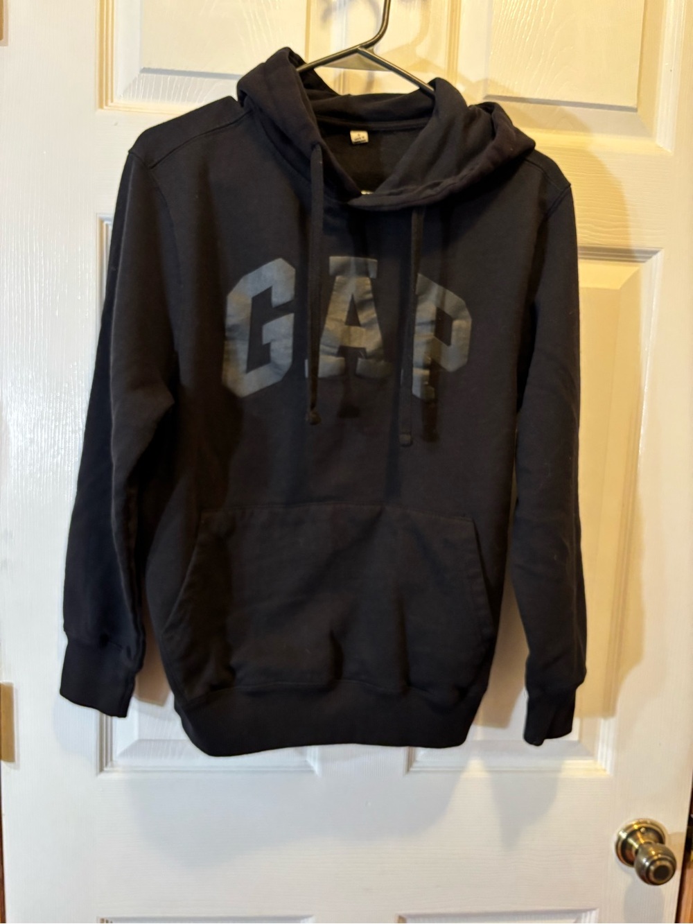 GAP Men's Black Pullover Hoodie with Logo